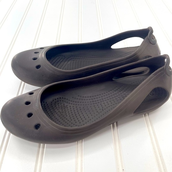 CROCS Shoes - CROCS Dark Brown Slip On Cut Outs Sandal Shoe Size 9
